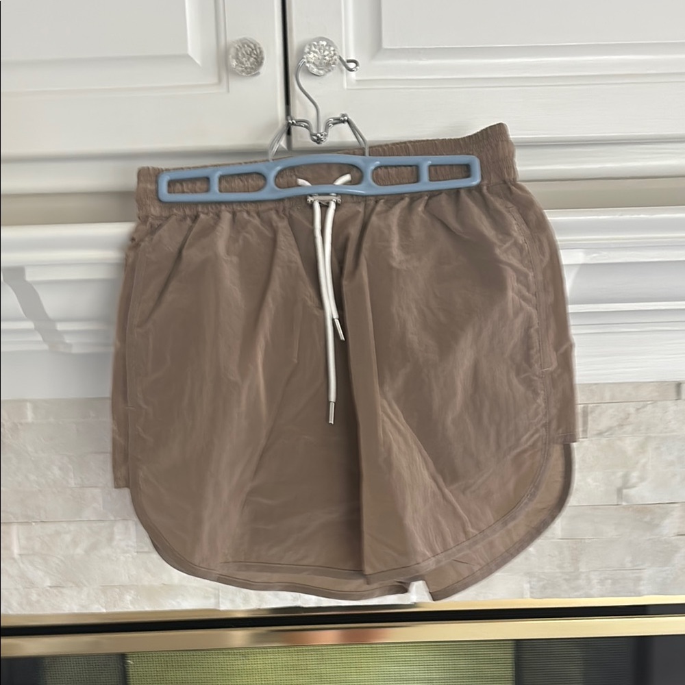 Varley Women's Tan Shorts